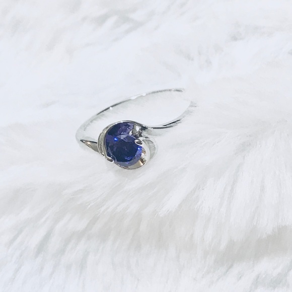 💜Dainty Lavender Round Solitaire Ring Synthetic Stone Sliver Ring 4-Prongs Band - Picture 2 of 16